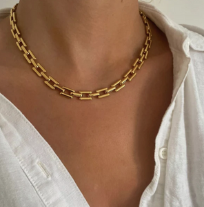 Rowa link necklace