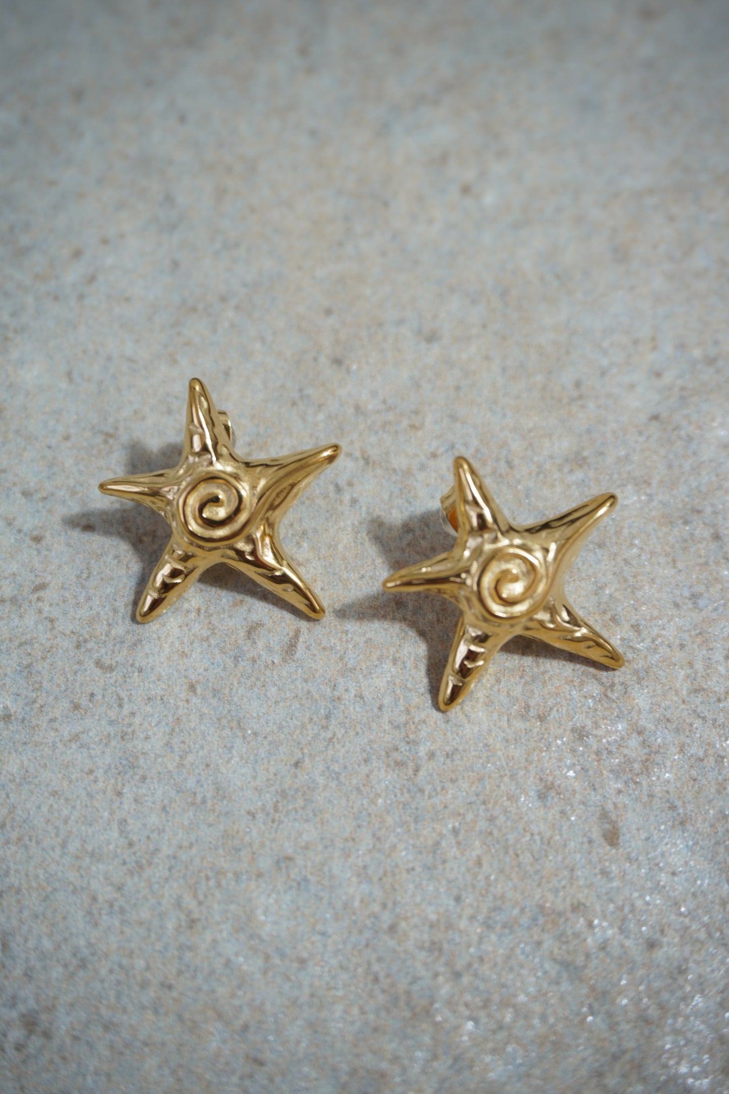 Gold Starfish stud earrings