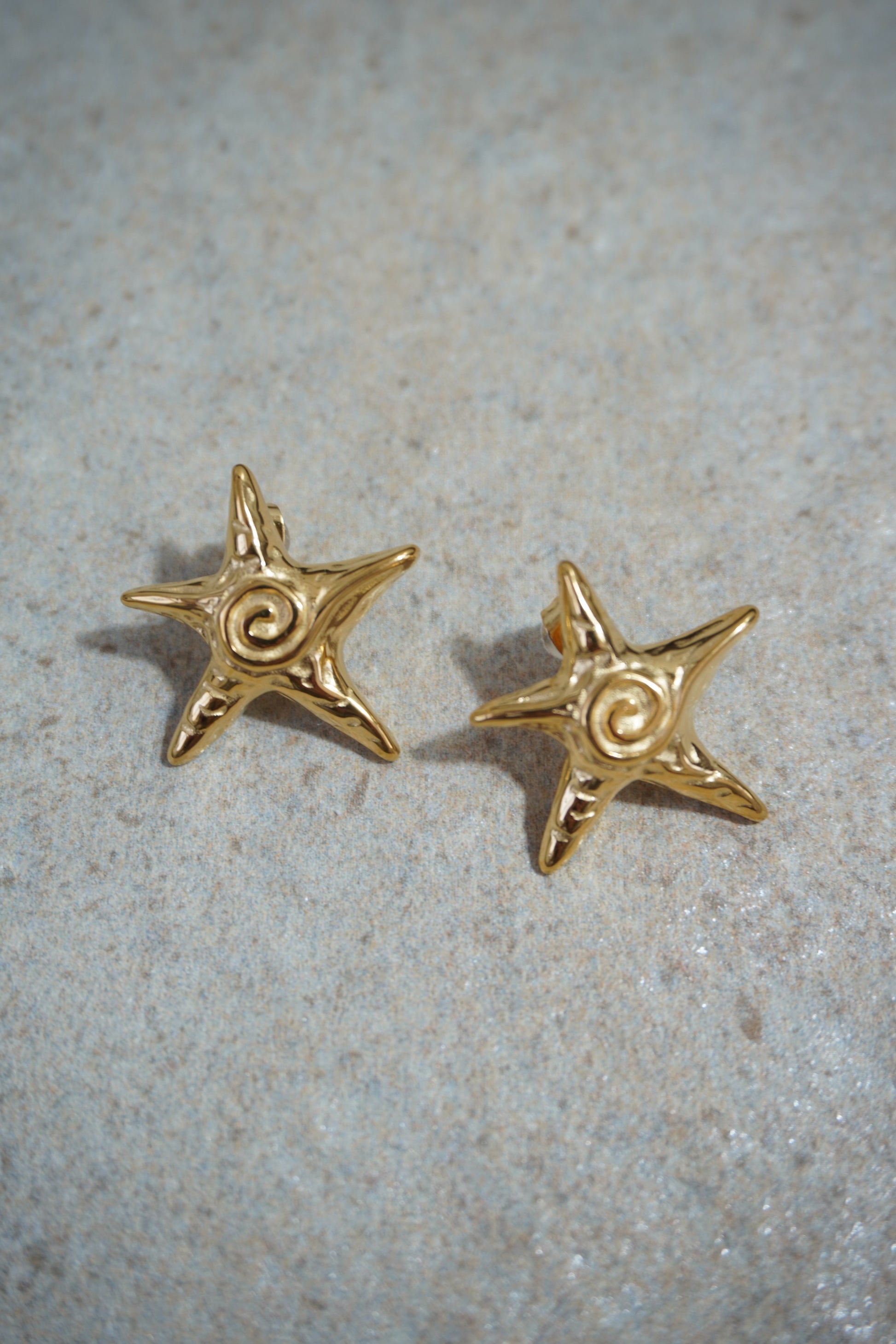 Gold Starfish stud earrings