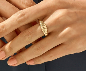 twisted dome gold ring