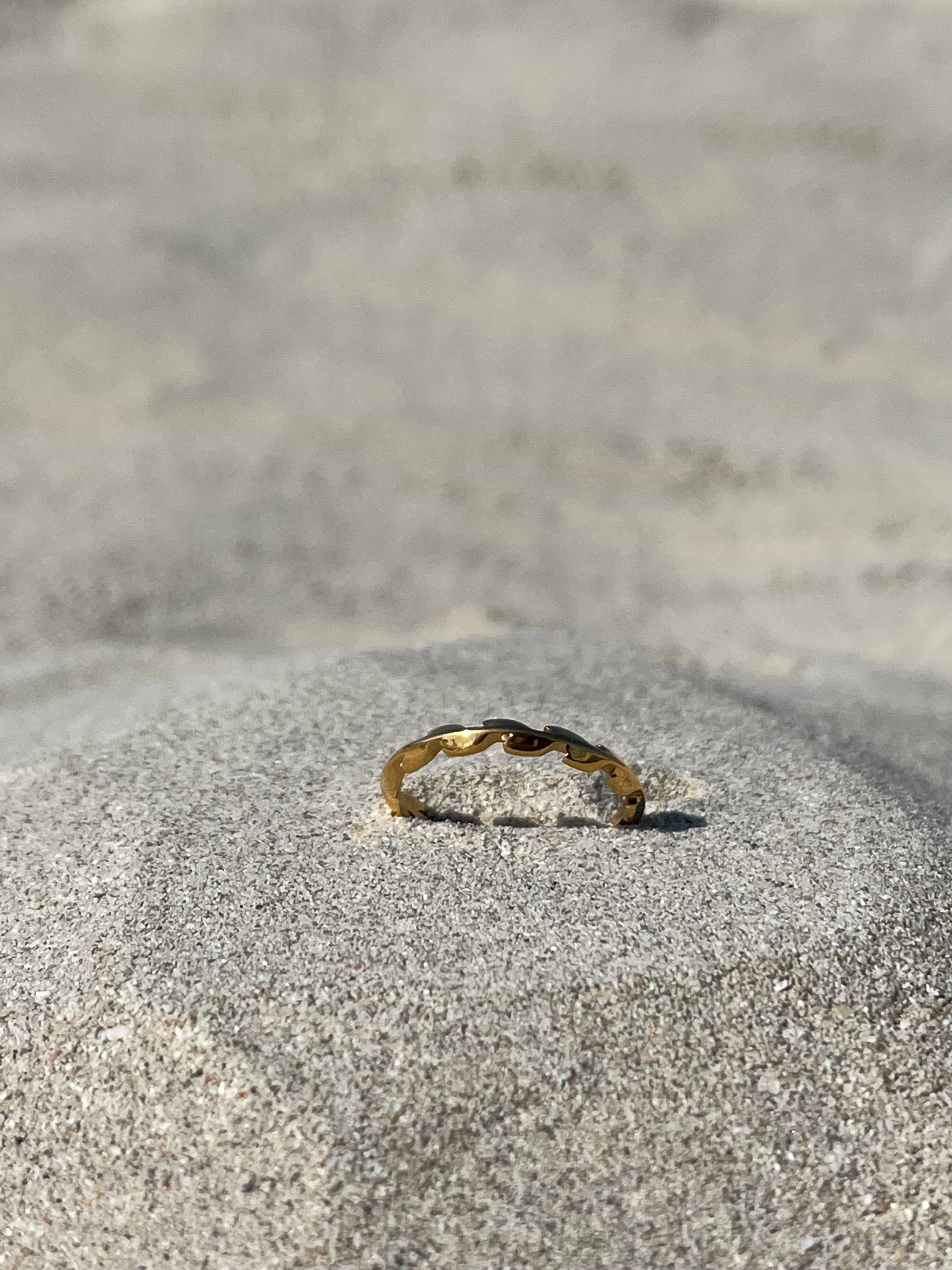 Dainty slim gold ring 18k gold plated 