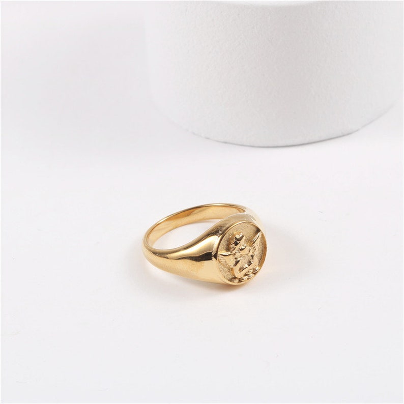 Angel Cherub signet gold plated ring waterproof jewellery 